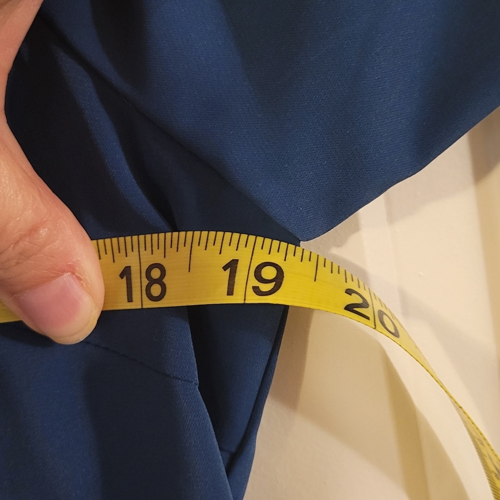 Womens Beautiful Blue Blouse - Picture 3 of 5